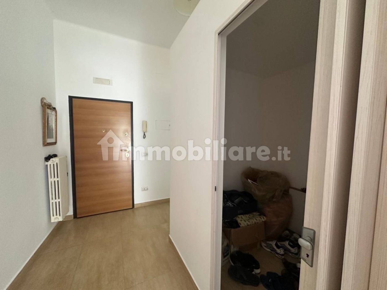 Apartamento T2 em Modugno, Italy N.º 353243