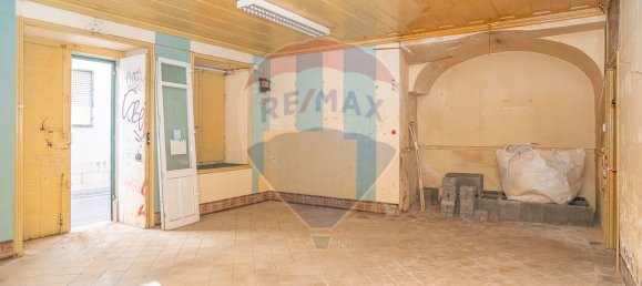 344m² Building in Faro, Portugal No. 65898 7