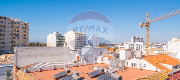 344m² Building in Faro, Portugal No. 65898 43