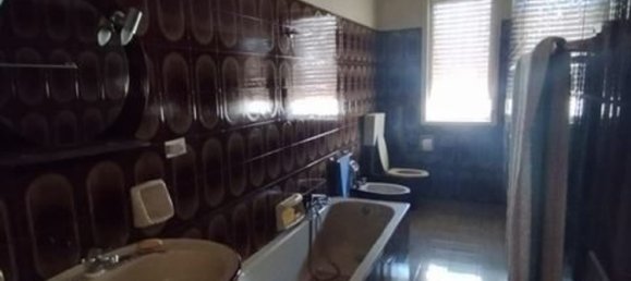 Дом с 3 комнатами в Санто Стефано Квисквина, Италия № 107709 19