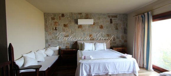 Villa de 7+3 en Bodrum, Turkey No. 28706 12