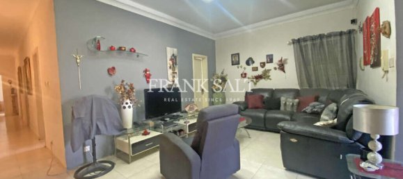 3 chambres Appartement à Xghajra, Malta No. 1840 2