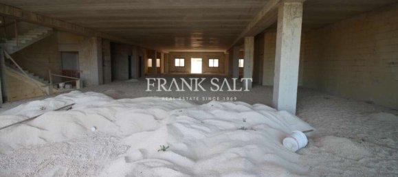 Escritório em Balzan, Malta 450 m² N.º 12660 6