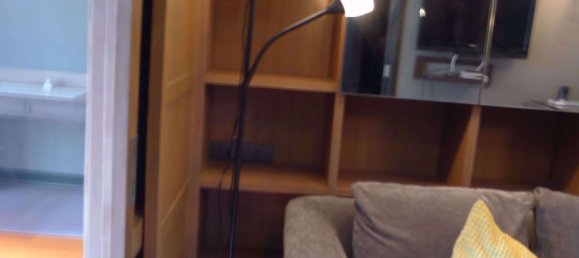 Кондоминиум  с 1 спальней в Патхум Ван, Таиланд № 10200 3