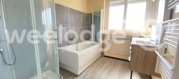 5 bedrooms House in Gournay-en-Bray, France No. 310924 6