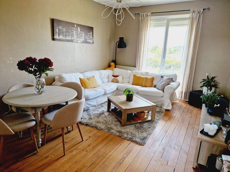 Apartamento de 2 dormitorios en Compiegne, France No. 262401