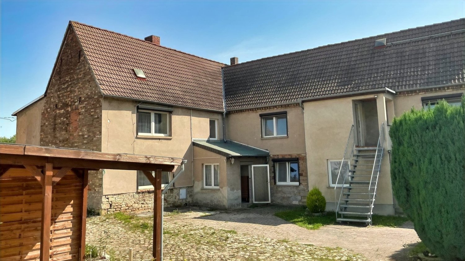 Granja de 10 habitaciónes en Saalekreis, Germany No. 369738