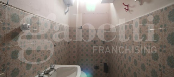 3 Schlafzimmer Wohnung in Arzano, Italy, Nr. 30340 37