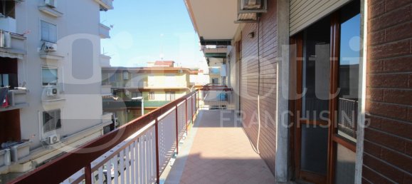 3 Schlafzimmer Wohnung in Arzano, Italy, Nr. 30340 25