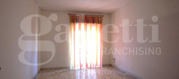 3 Schlafzimmer Wohnung in Arzano, Italy, Nr. 30340 14