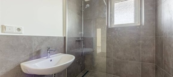 3 rooms Apartment in Neuss, Germany No. 47236 36