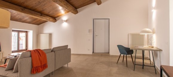 3 Schlafzimmer Penthouse in Gubbio, Italy, Nr. 267274 11