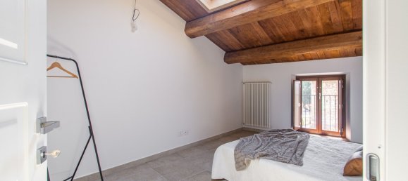 3 Schlafzimmer Penthouse in Gubbio, Italy, Nr. 267274 12