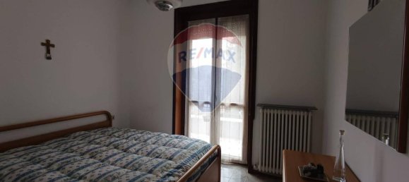 2 rooms Apartment in Brunate, Italy No. 40814 9