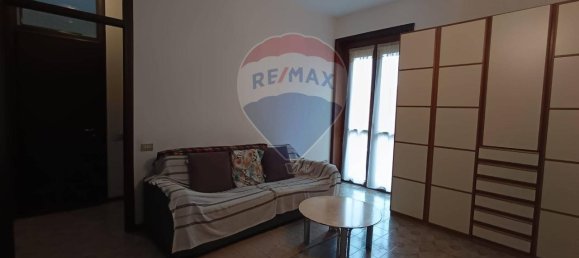 2 rooms Apartment in Brunate, Italy No. 40814 3