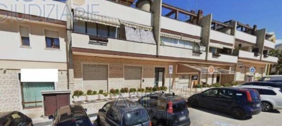 5 rooms Apartment in Monopoli, Italy No. 317493 2