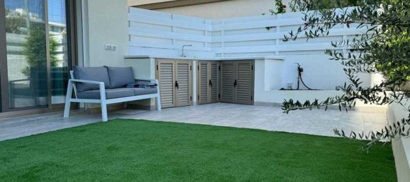 3 bedrooms Apartment in Agios Athanasios, Cyprus No. 13603 11