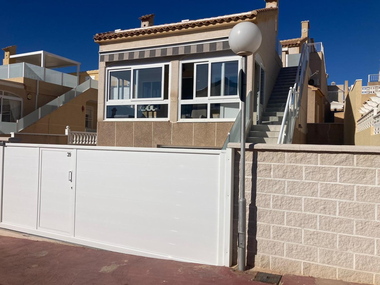 2 chambres house à vendre à La Florida, Alicante, Valencian Community, Spain № 366069