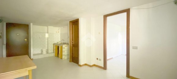 Apartamento de 2 divisões em Carrara, Italy N.º 136304 12