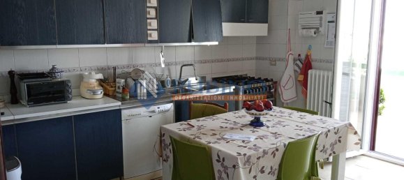 7 rooms Villa in Barletta, Italy No. 65247 4