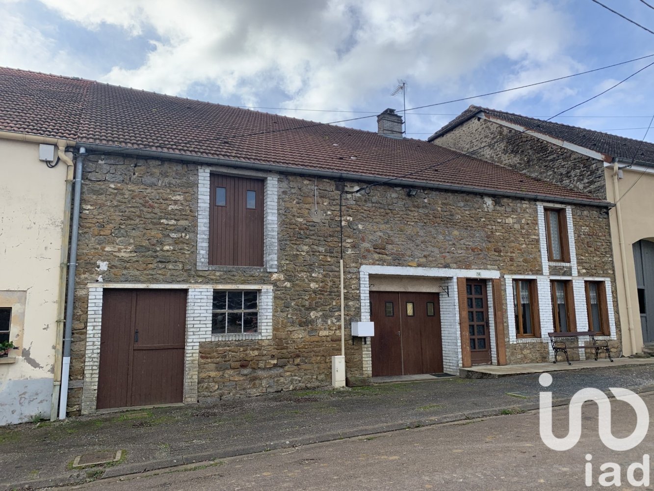 Moradia em banda T4 em Haute-Amance, France N.º 51298