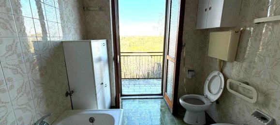 8غرفة منزل في Montemagno, Italy رقم 128925 15