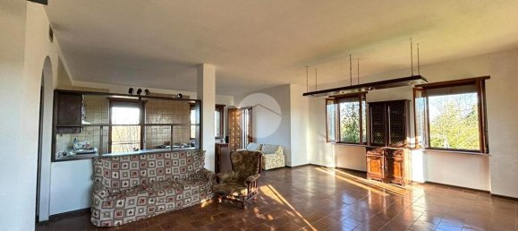 8غرفة منزل في Montemagno, Italy رقم 128925 7