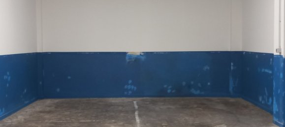 14m² Garage in Bologna, Italy No. 9355 12