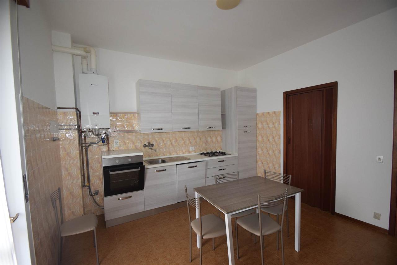 4 rooms Apartment in Castell'Arquato, Italy No. 33168