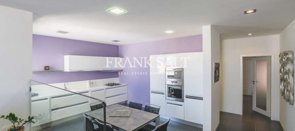 2 bedrooms Penthouse in Swieqi, Malta No. 8533 6