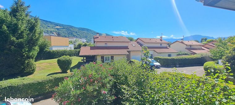 Дом с 3 спальнями в Домен, Франция № 290559