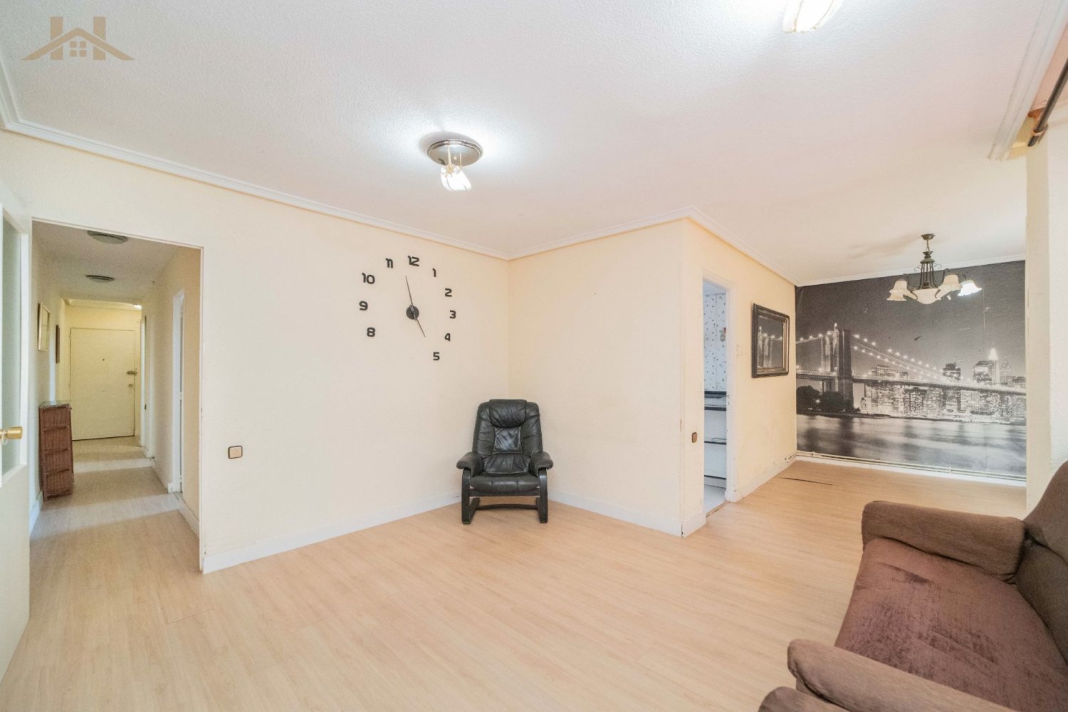 Apartamento de 4 dormitorios en Collado Villalba, Spain No. 206486