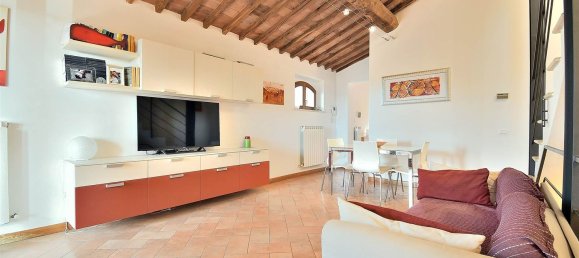 5 bedrooms Apartment in Siena, Italy No. 321447 8