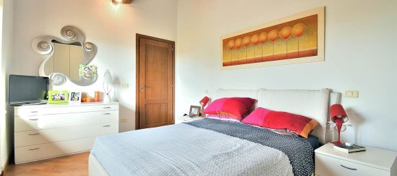 5 bedrooms Apartment in Siena, Italy No. 321447 17