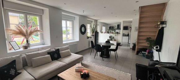 Casa T3 em Laval, France N.º 357814 2