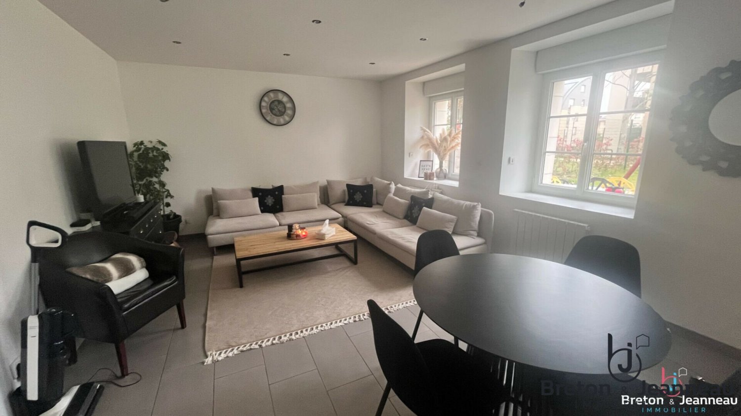 Casa T3 em Laval, France N.º 357814