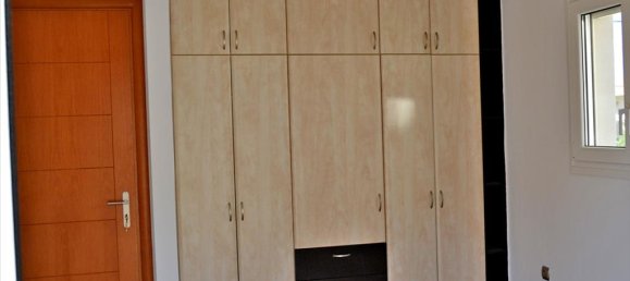 5 bedrooms Property in Loutraki, Greece No. 6992 8