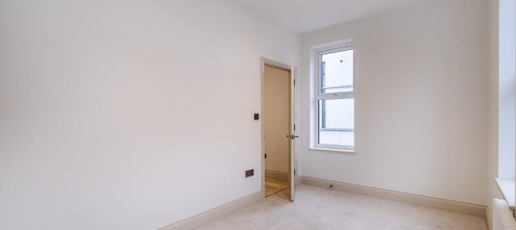 1 bedroom Apartment in London, United Kingdom No. 13902 5