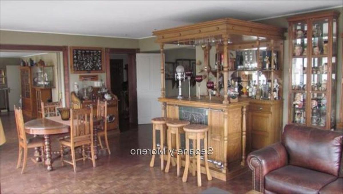 4 bedrooms Apartment in Montevideo, Uruguay No. 330