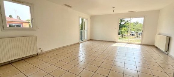 3 bedrooms Apartment in Toulouse, France No. 339910 2