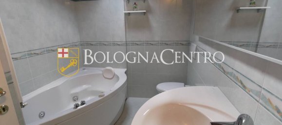 2 bedrooms Apartment in Bologna, Italy No. 127978 26