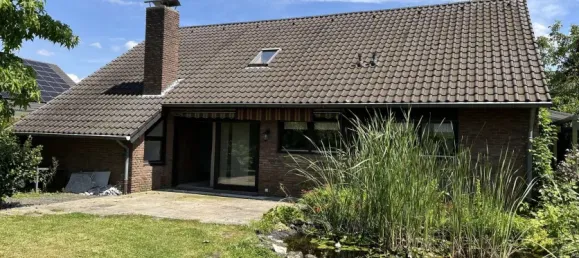 4 rooms House in Krefeld, Germany No. 55381 4