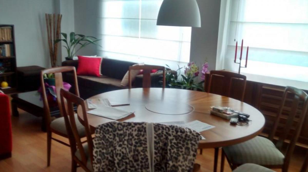 2 bedrooms House in Bogota, Colombia No. 11593