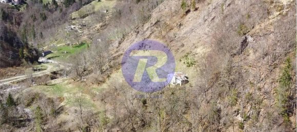 3 rooms House in Valtorta, Italy No. 67122 15