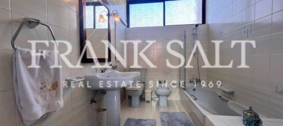 4 bedrooms Villa in Swieqi, Malta No. 3566 41