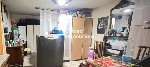 Studio in Naples, Italy, Nr. 29434 4