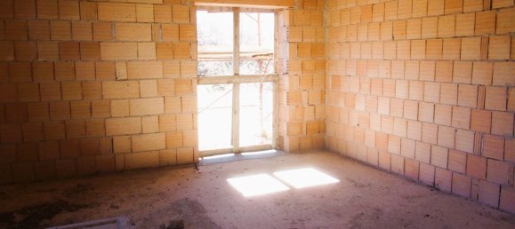 Casa de 8 divisões em Pignola, Italy N.º 39188 9