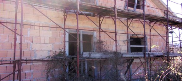 Casa de 8 divisões em Pignola, Italy N.º 39188 3