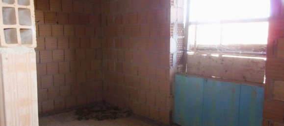 Casa de 8 divisões em Pignola, Italy N.º 39188 5