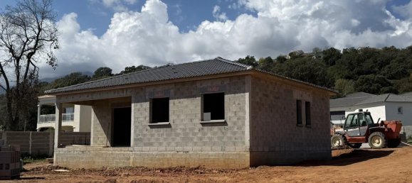 2 bedrooms House in Santa-Lucia-di-Moriani, France No. 242955 4